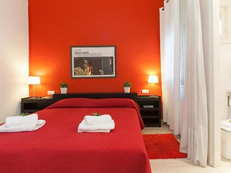 Lodging Apartments Sagrada Familia Barcelona 0*,  Spain